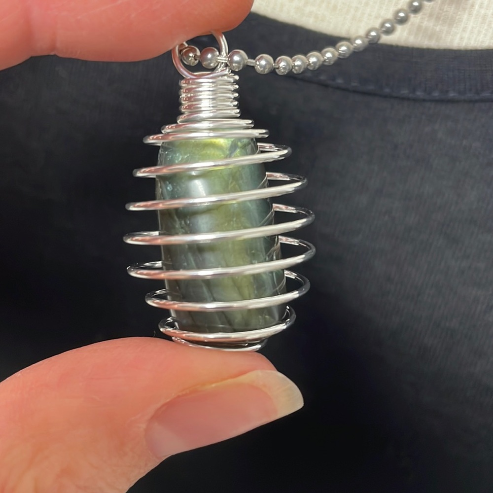 Labradorite Cage Charm Necklace (4)